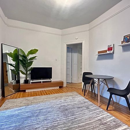 Appartement Chic Haven Downtown Mtl à Montréal Extérieur photo
